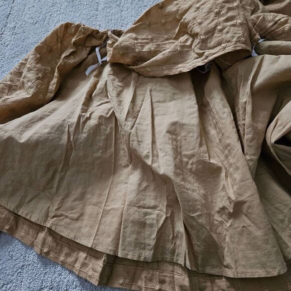 Mon Renn Isla Top and Mini Skirt Set in Biscuit Size Small - Picture 8 of 14